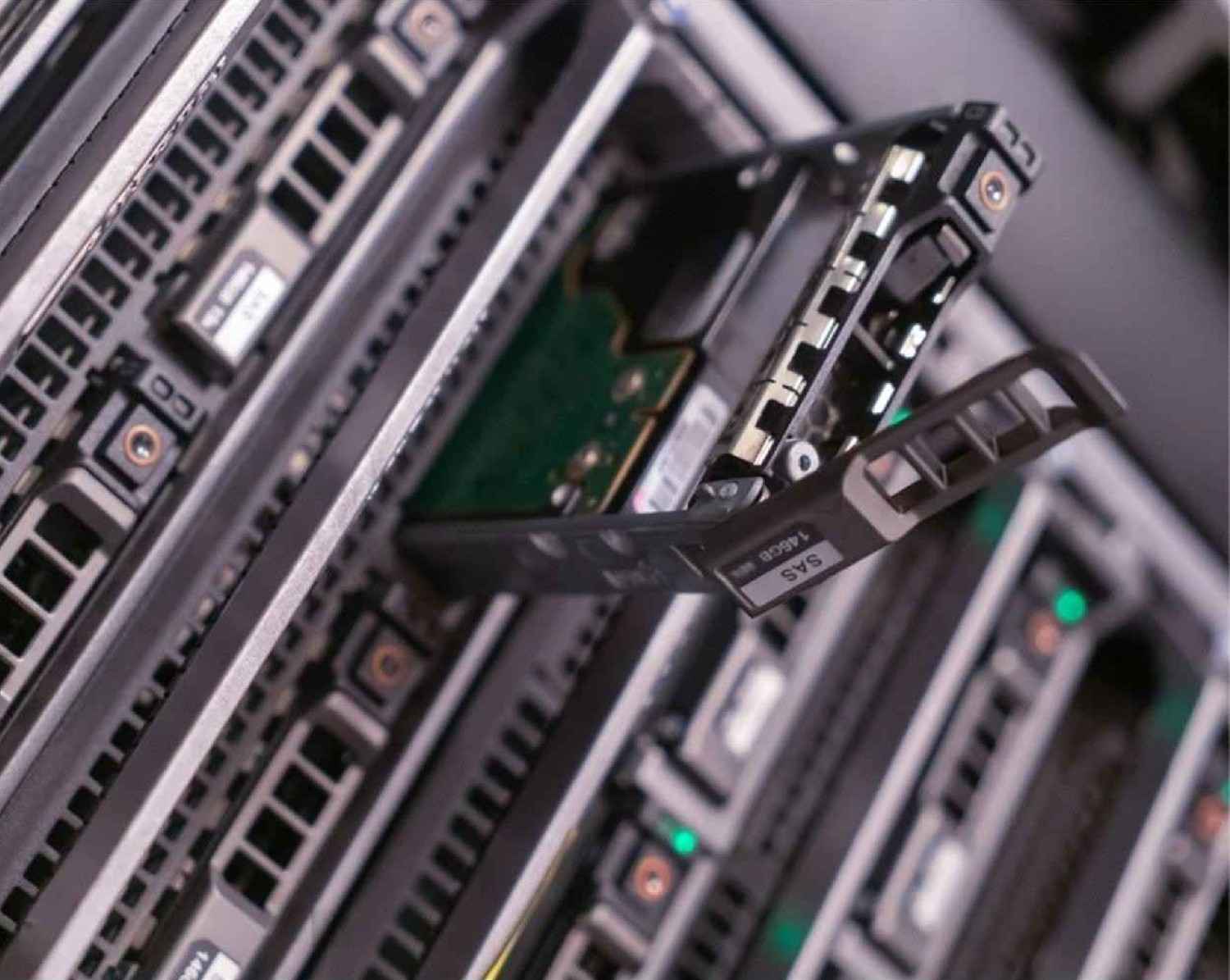 Enterprise HDDs and SSDs UK